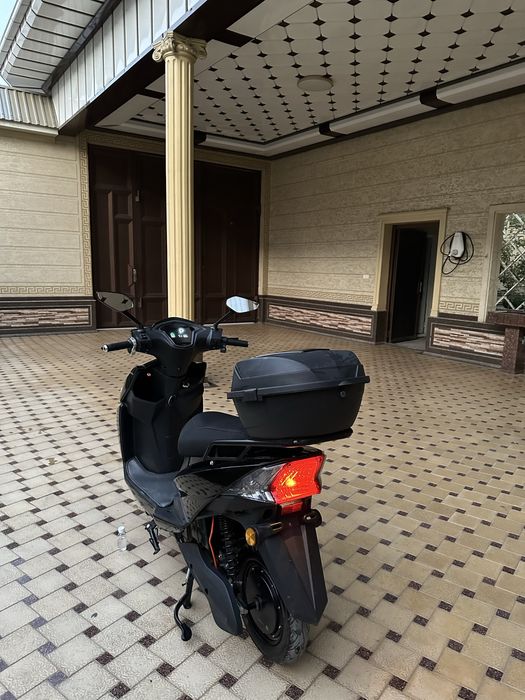 skuter sotiladi xolati ideal 3 oy buldi olinganiga polniy shunka bugan