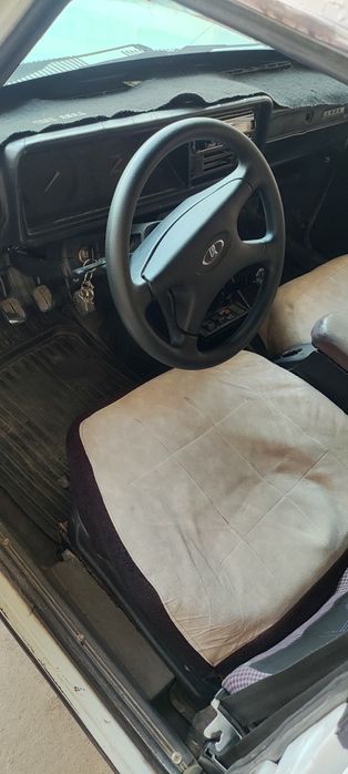 Vaz 2107 sotiladi