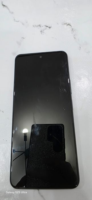 Продам телефон. В хорошем состоянии.