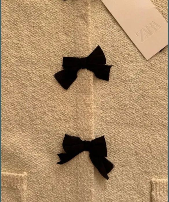 Стилна жилетка ZARA панделки