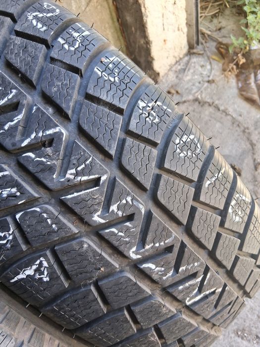 235 60 16 MICHELIN  4броя зимни