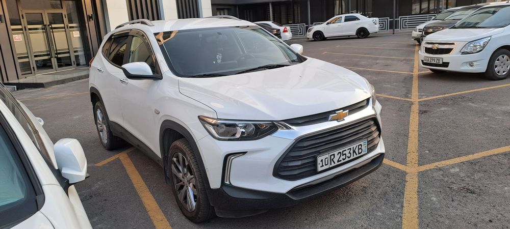 Tracker 2 LTZ PLUS 2024