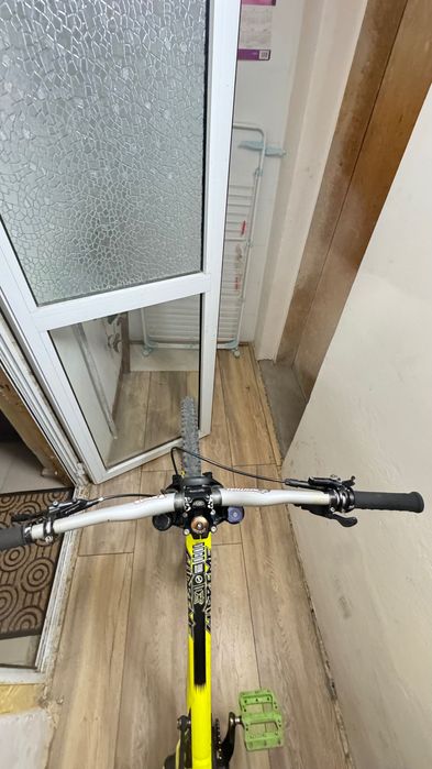 Продавам: Commencal supreme v3