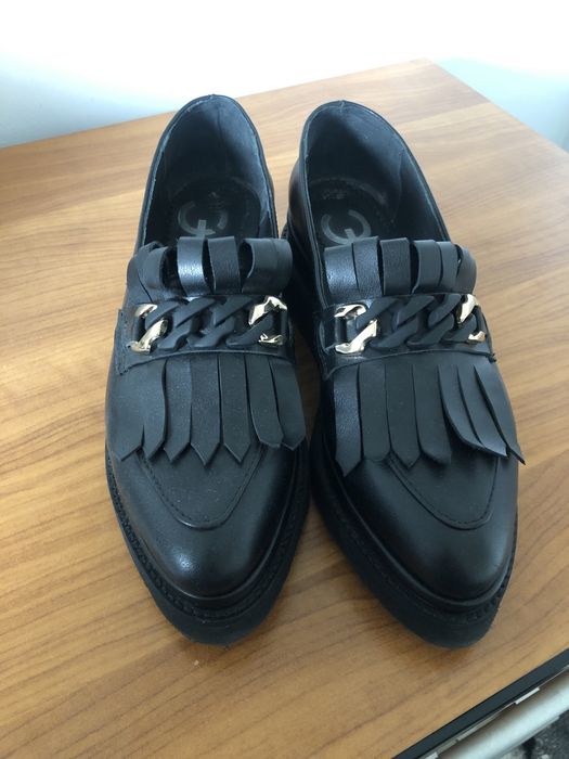 Vand pantofi piele de la Esstefana