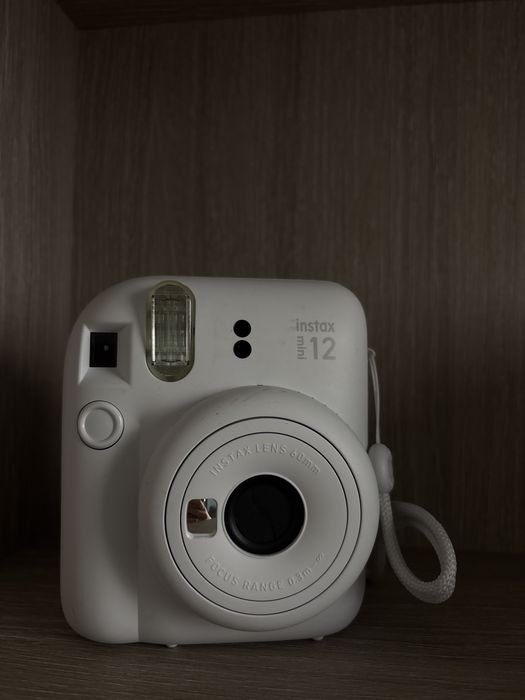 Instax mini 12 камера