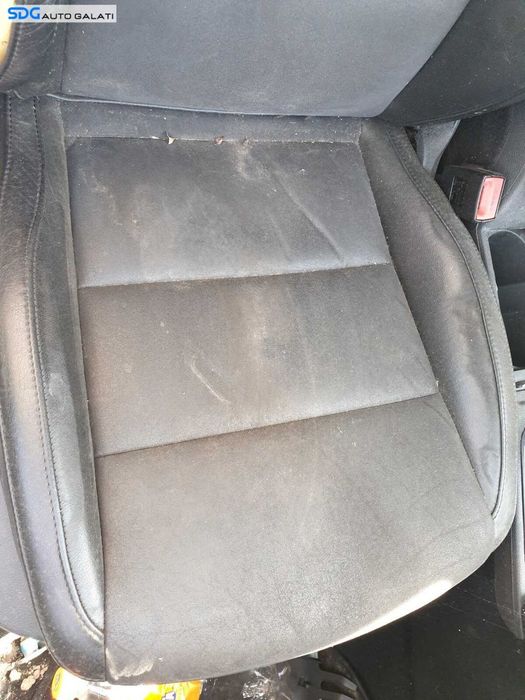 Scaun Dreapta Fata Pasager Sezut Tapiterie Semi Piele Semipiele Alcantara Skoda Superb 2 2008 - 2015 [C4193]