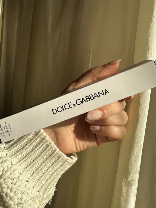 Нови четки за фондьотен Dolce & Gabbana