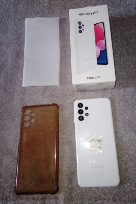 Samsung A13 c NFC новый практически