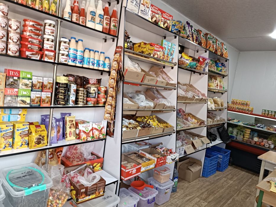 Продам контейнер под магазин все удобство есть