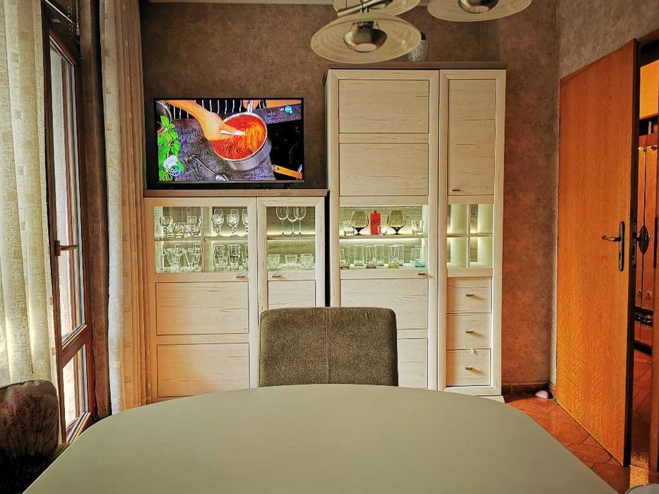 Продава се Четиристаен апартамент в Поморие - 140 кв.м за 948 €/кв.м - Снимка #3