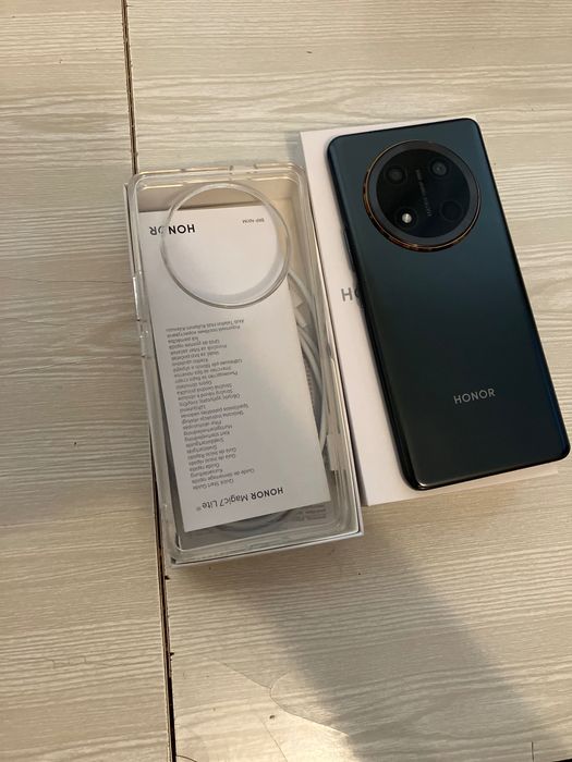 Телефон:Honnor magic 7 lite