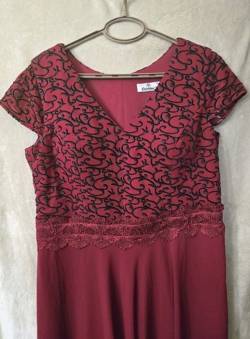 Rochie de ocazie, cupe buretate