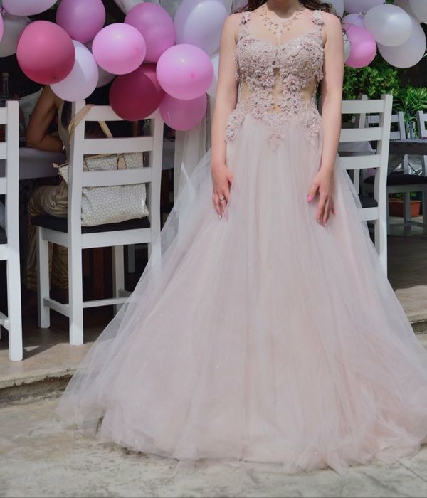 Бална рокля уникат