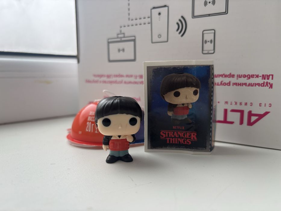 игрушка с Очень странные дела Funko.