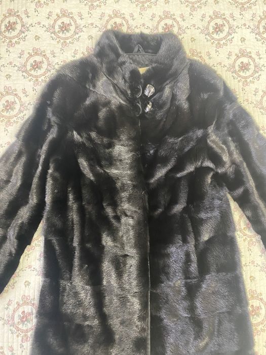 Продам норковую шубу