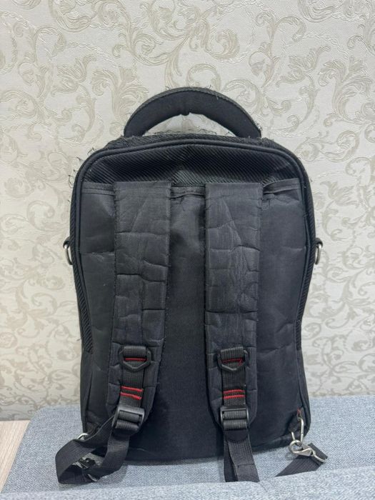 Рюкзаки на плечи