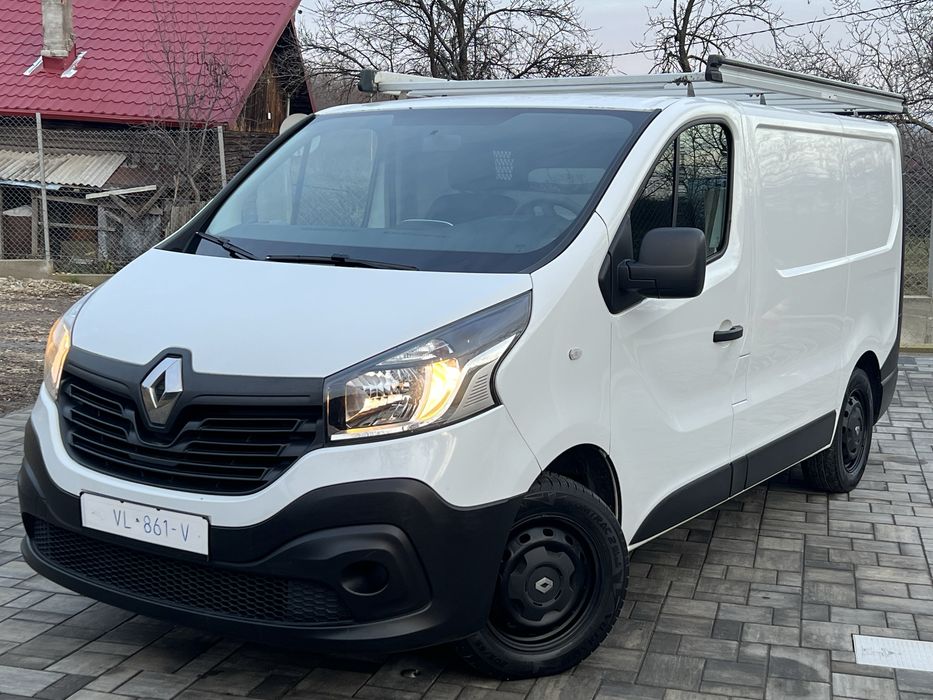 Renault Trafic / 2015 / Euro 5 / Ac / Navigatie / Set jante bonus