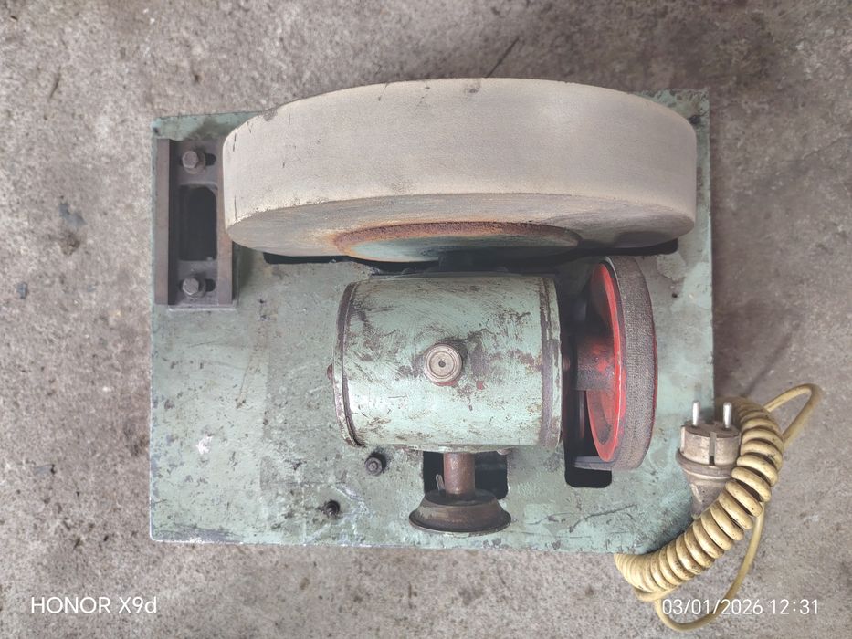 Tochilka (vodinoy) , Charxlash aparati (suv bilan)