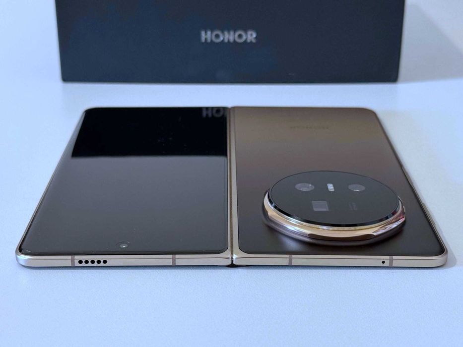 Бартер! Honor Magic V5 512/16GB Dawn Gold (Златист) 5 Цикъла.