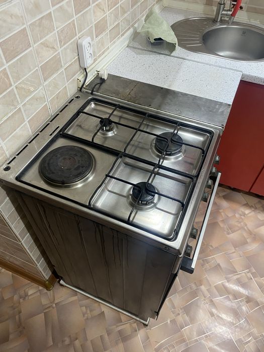Продается газплита