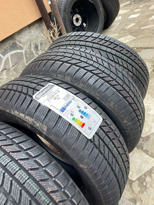 Set 4 x anvelope continental 215 65 16 iarna DOT 4021 NOI!!!