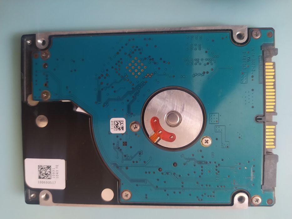 Ноутбук хард 320гб