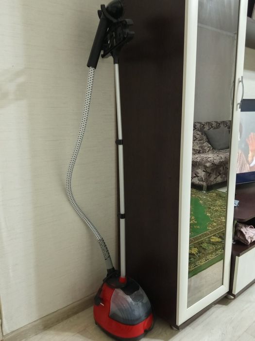 Парогенератор-отпариватель