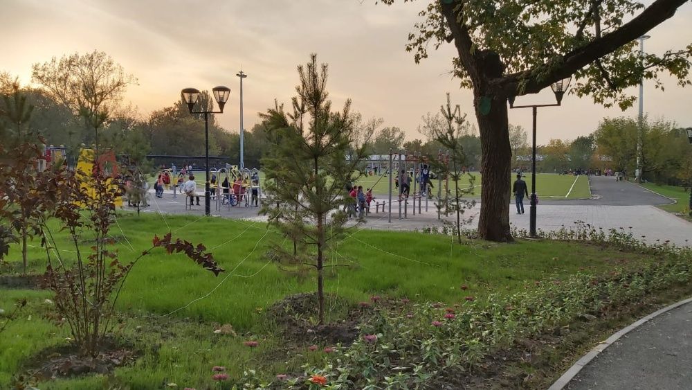 Ищем девушку на подселение  (метро Москва)