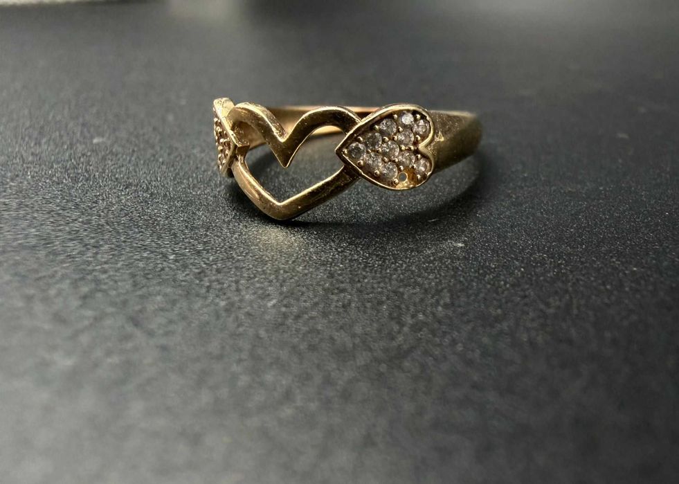 Dracula Amanet: Inel de Aur 1.26gr/14k.