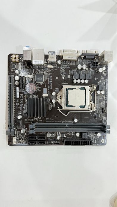Материнская плата с процессором intel i3 9100f