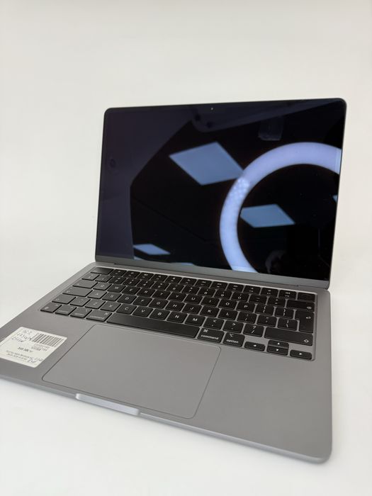 Apple MacBook M2 | Рассрочка 0-0-24