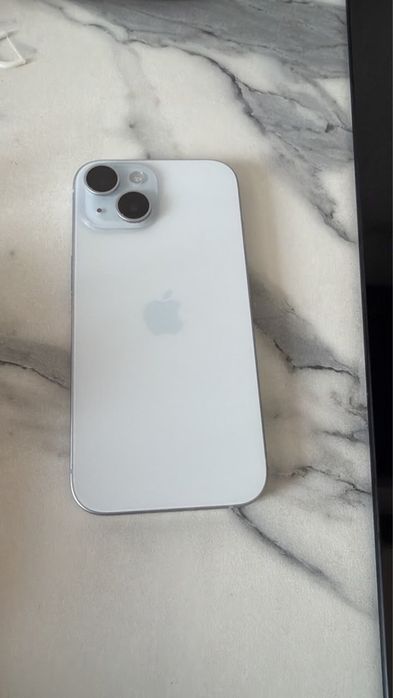 Iphone 15 128gb 84% аккумулятор