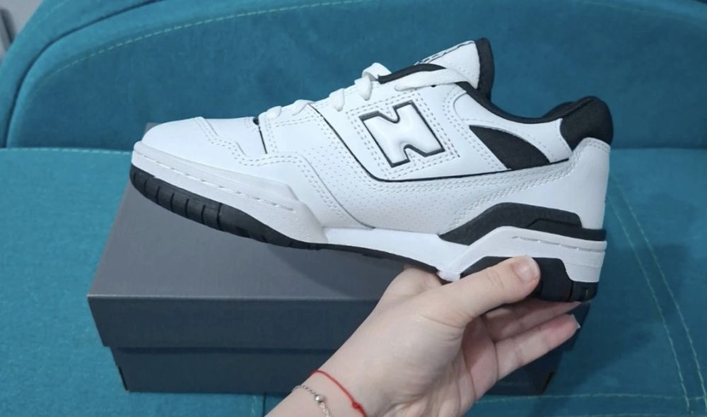 Adidași  New Balance 550