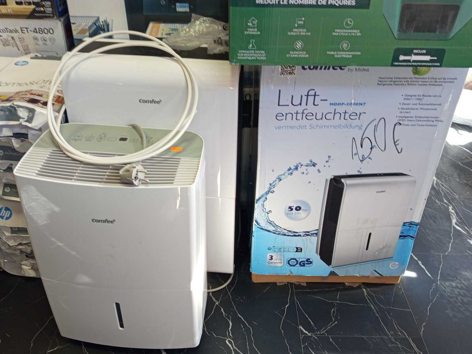 Влагоабсорбатор Midea Comfee 12л.,20л,30,50л.