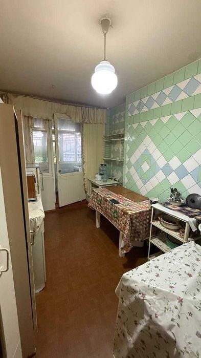 Срочно 4-хоналик квартира сотилади. Вокзал эски Билайн  Корзинка