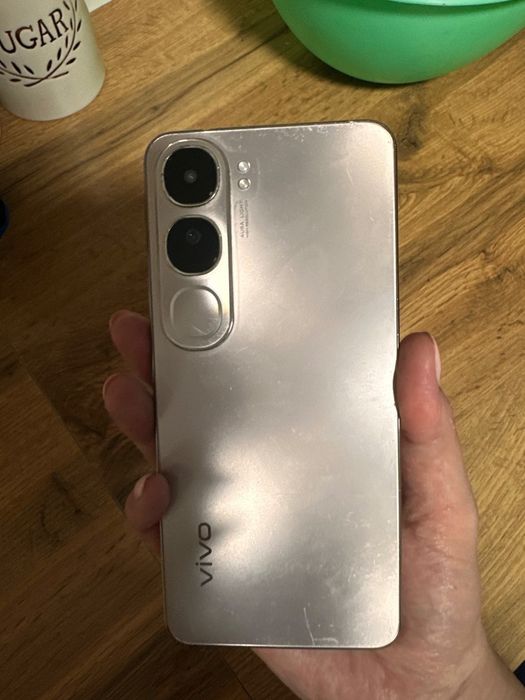 на продаже VIVO40 Lite
