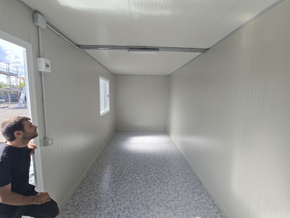 Италиански мобилни офис контейнери