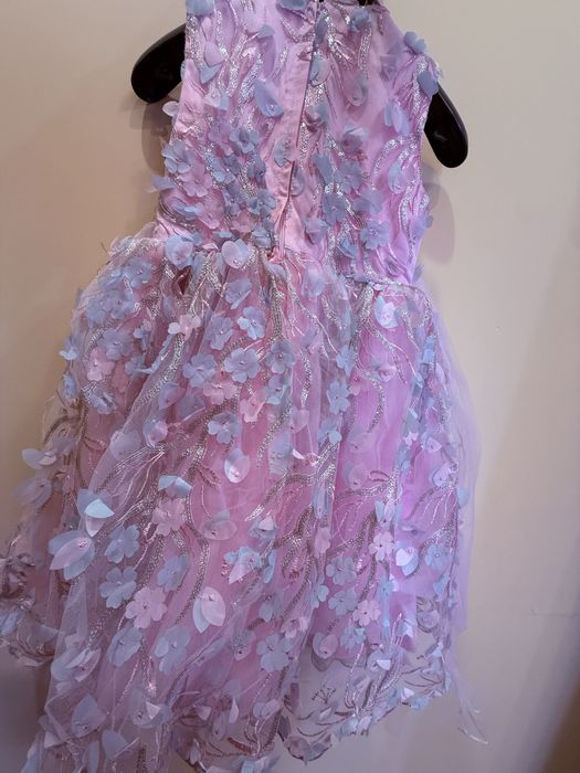 Платье праздничное для девочек