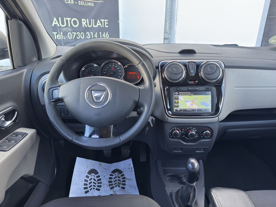 Dacia lodgy 1.2 tce laureate  / rate