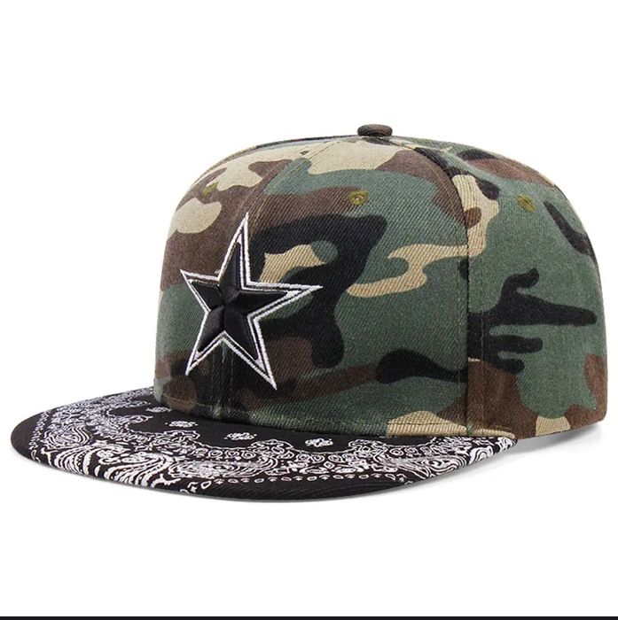 Снепбэк кепка с плоским козырьком