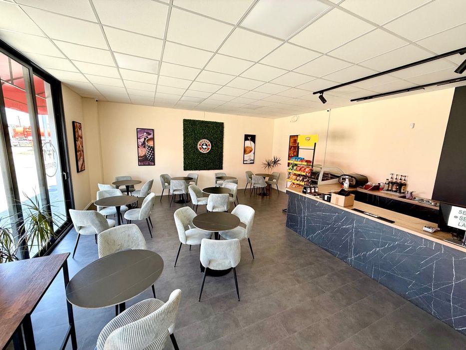 Spatiu comercial 73mp (cafenea) de inchiriat in Santana de Mures, incinta Profi Pepco