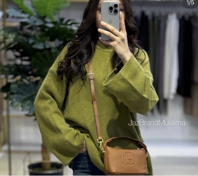 Продам свитер женский