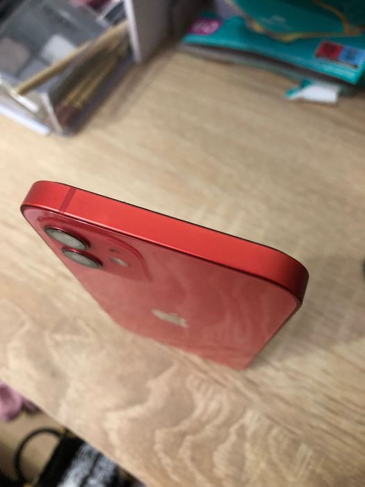 iPhone 12  Перфектно състояние!