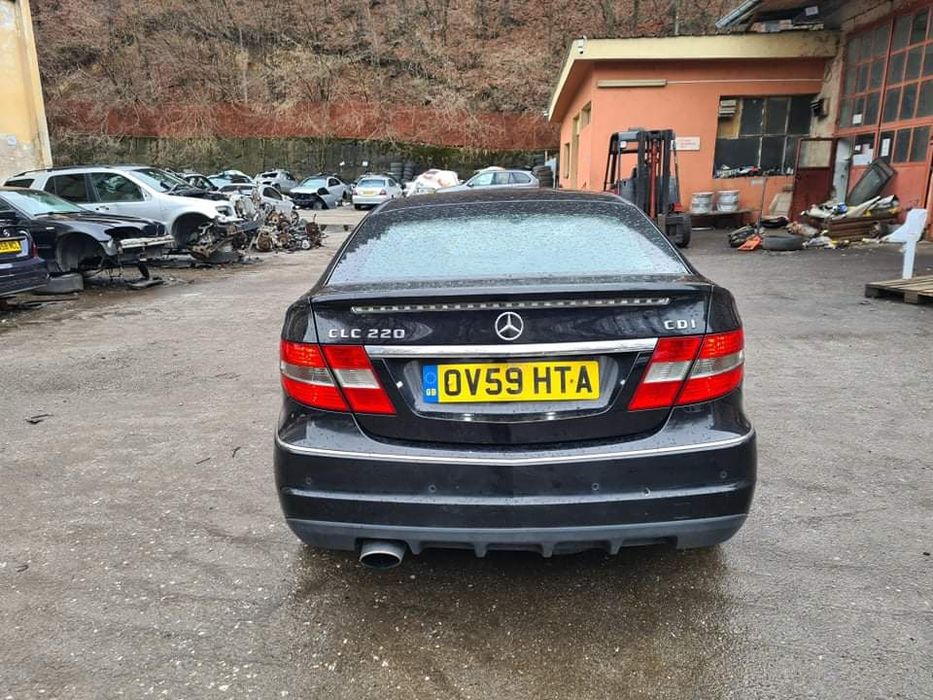 Mercedes CL204 CLC 220CDI 150кс 646 автоматик НА ЧАСТИ!