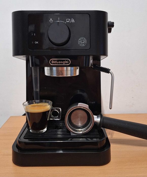 Кафемашина Делонги Delonghi Stilosa ec235