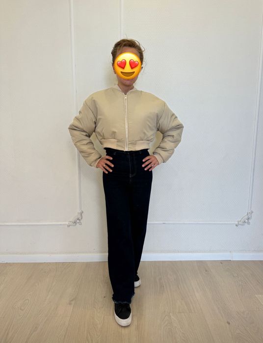 Продам демисезонную куртку