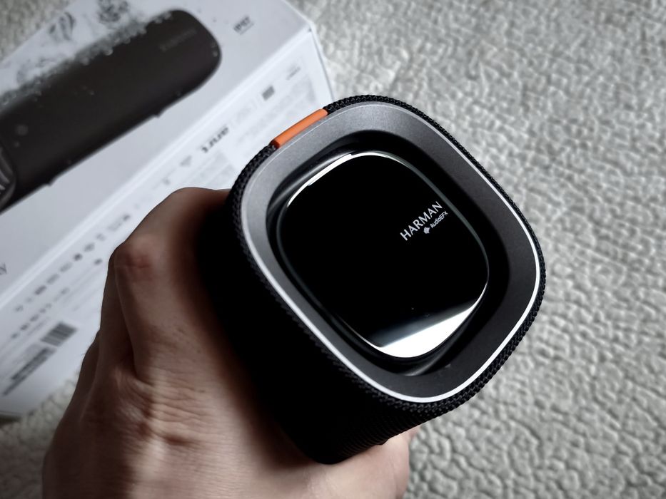 Vând boxă portabilă Xiaomi Sound Party, ca nouă