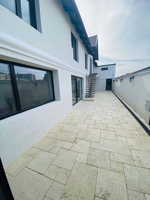 Spatiu comercial de inchiriat/vanzare