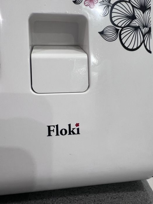 Швейная машинка Janome Floki