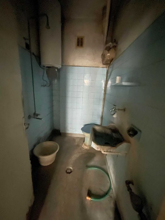 Продава се Тристаен апартамент в Пловдив, Каменица 1 - 83 кв.м за 1988 €/кв.м - Снимка #9